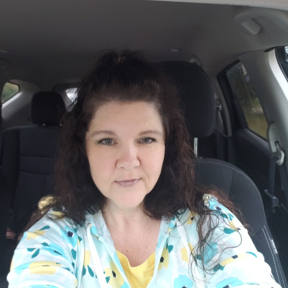 Meet your Posher, Orangetigerlilly2003@gmail.com